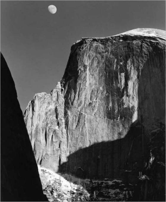 Ansel Adams. Měsíc a Half Dome. 1960