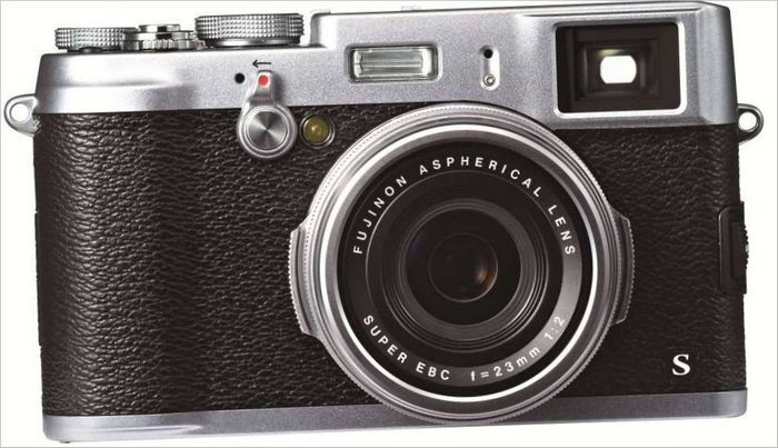Kompaktní fotoaparát FUJIFILM FinePix X100S - design