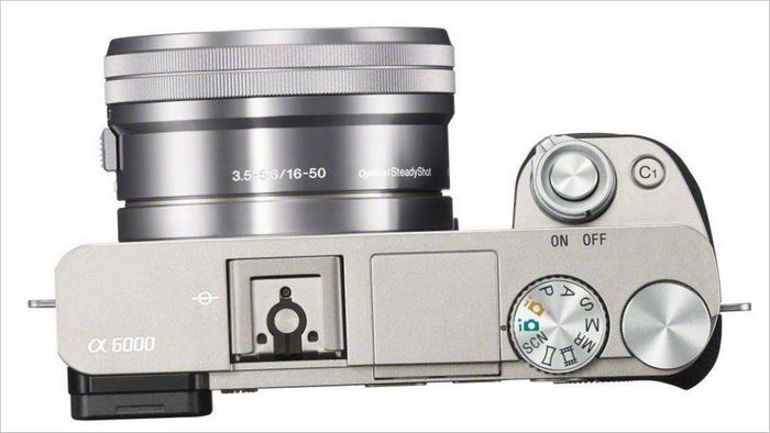 Bezzrcadlový fotoaparát Sony α6000 - ovládání