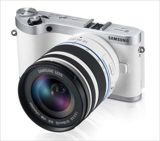Bezzrcadlový fotoaparát Samsung NX300