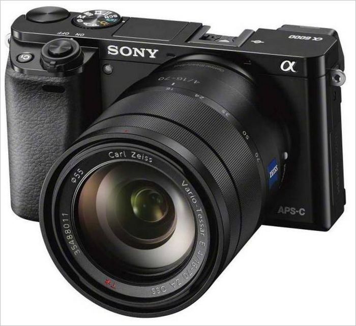 Bezzrcadlový fotoaparát Sony α6000