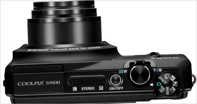 Kompaktní fotoaparát Nikon Coolpix S9100