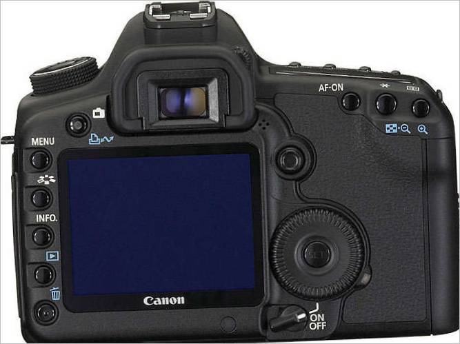 Digitální zrcadlovka Canon EOS 5D Mark II