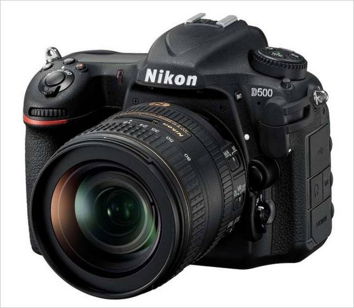 Digitální zrcadlovka Nikon D500 Kit 16-80 mm VR