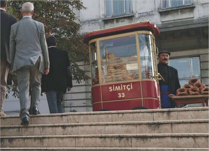 Pouliční scéna v Istanbulu