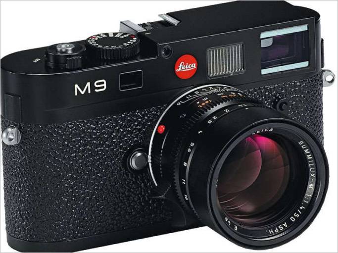 Bezzrcadlovka Leica M9 Kit