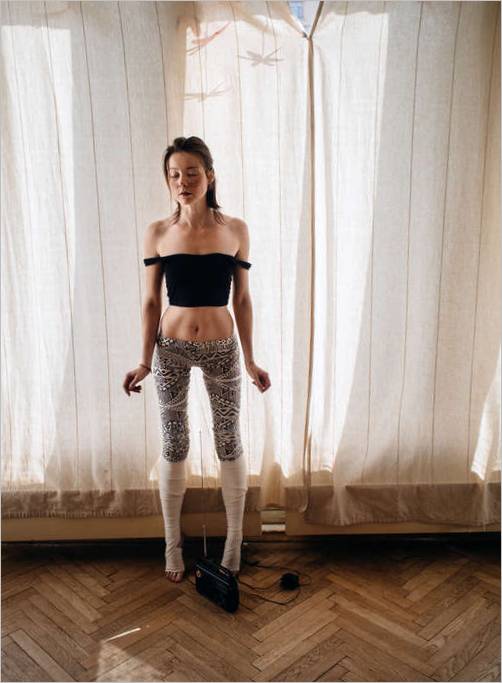 Mira Smirnova, Petrohrad