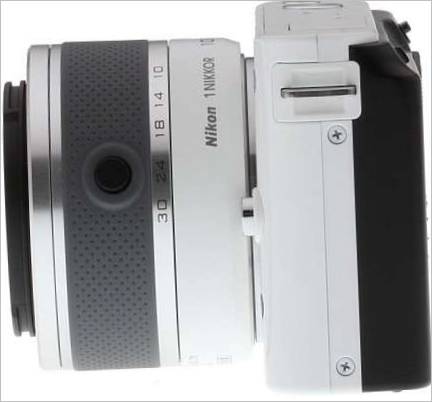 Kompaktní fotoaparát Nikon J1