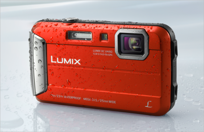 Kompaktní digitální fotoaparát LUMIX DMC-FT25 - stříbrný