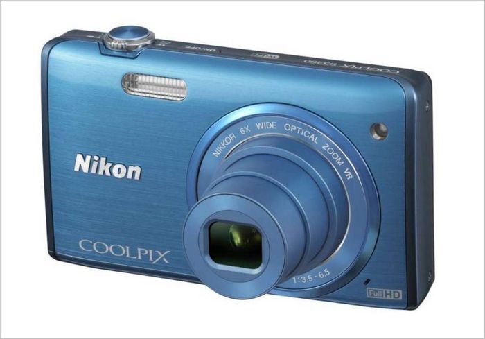 Kompaktní fotoaparát Nikon COOLPIX S5200