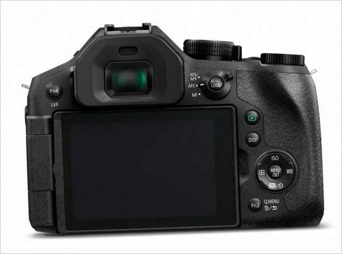 Kompaktní fotoaparát Panasonic LUMIX DMC-FZ300