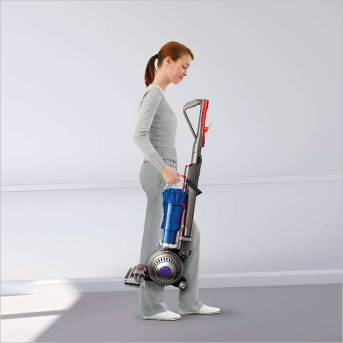 Test vertikutátoru Dyson DC42 AllergyDyson_DC42_Allergy_4