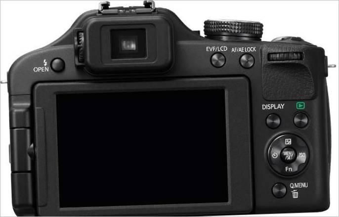 Kompaktní fotoaparát Panasonic Lumix DMC-FZ48