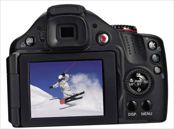 Kompaktní fotoaparáty